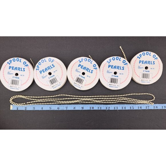 Vintage Spool Of Pearls Lot of 5 Plus Extra Strand Dolls Sewing Crafts Westwater - Picture 4 of 4